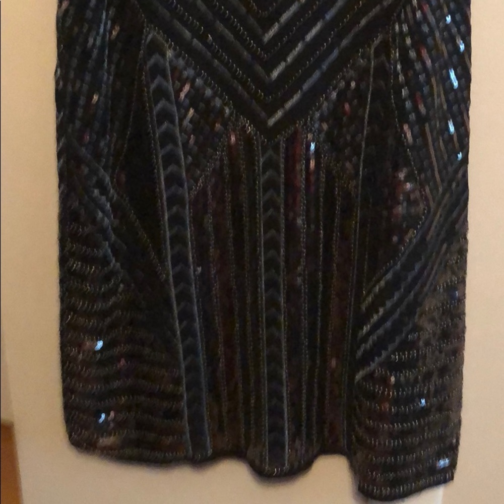 Dress - Picture 2 of 5